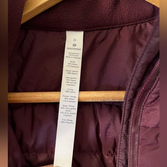 Lululemon Down For It Vest Size 6 Cassis Burgundy Water & Wind Resistant W44qls - Picture 7 of 13